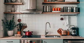 Kitchen & Dining